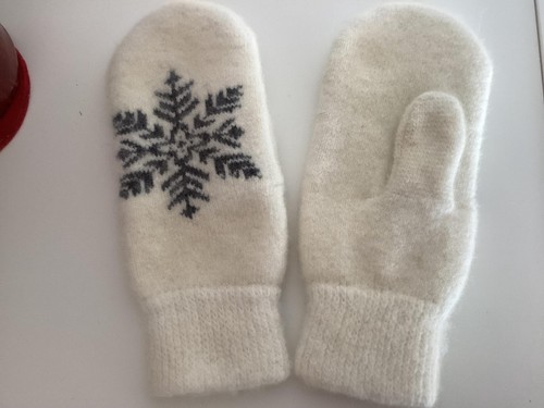 Weiße handschuhe aus - weiße,